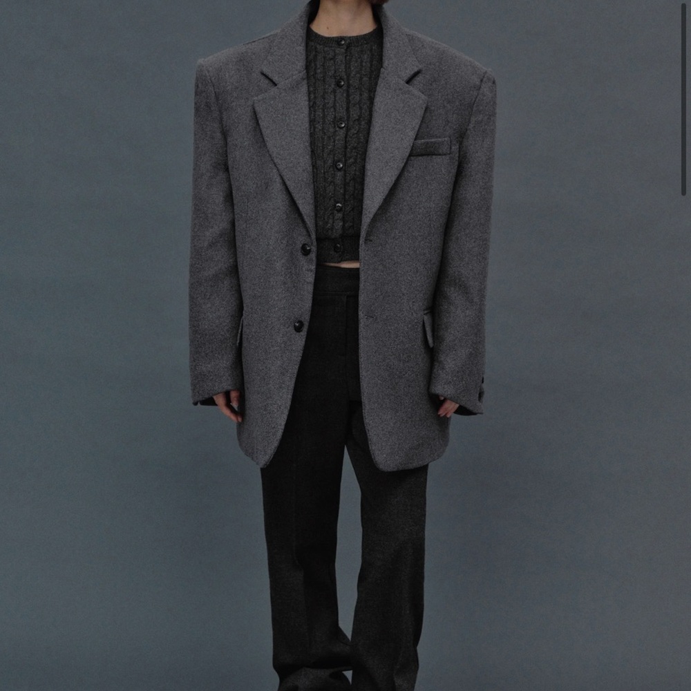 Source Unknown - HAYK OVERSIZED BOYFRIEND BLAZER - One Size